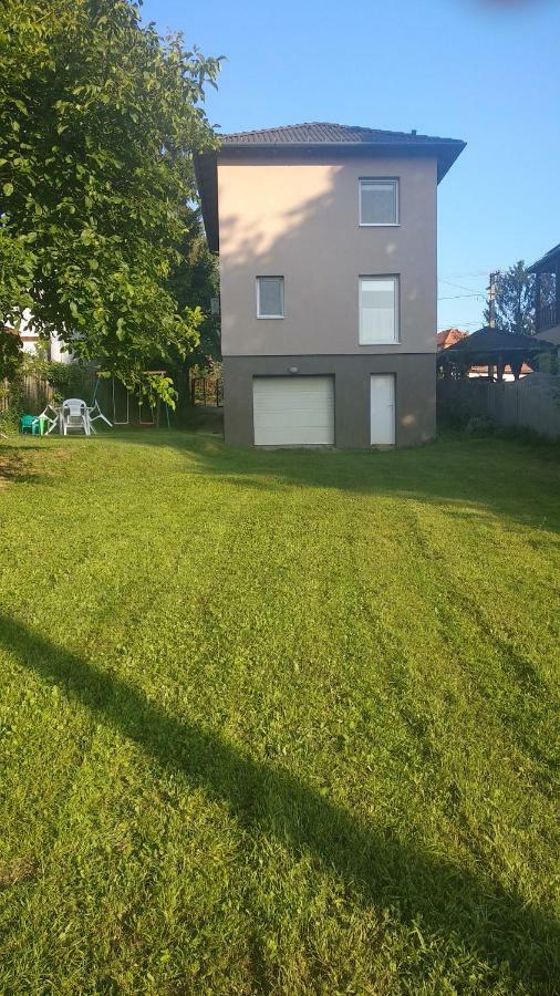Family Holiday Apartman Nyíregyháza 외부 사진