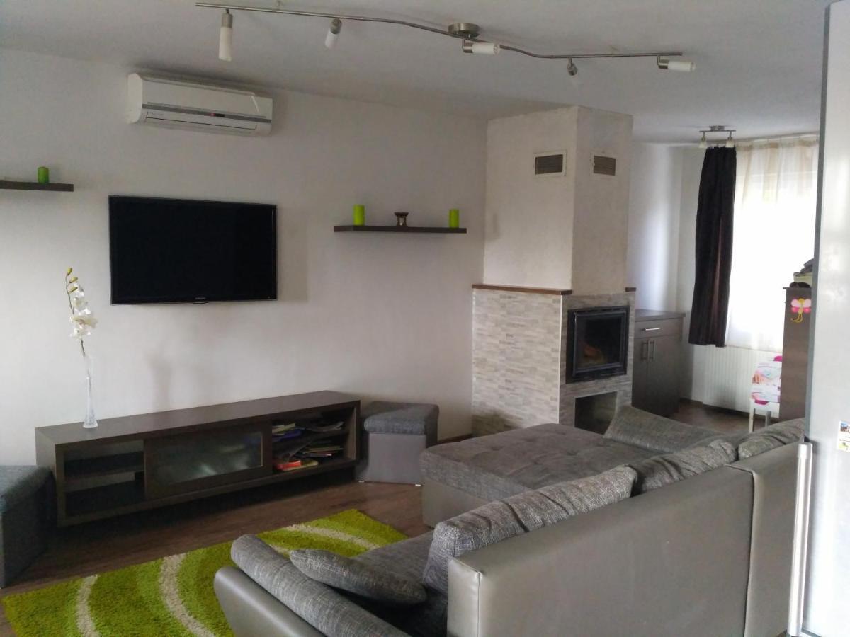 Family Holiday Apartman Nyíregyháza 외부 사진